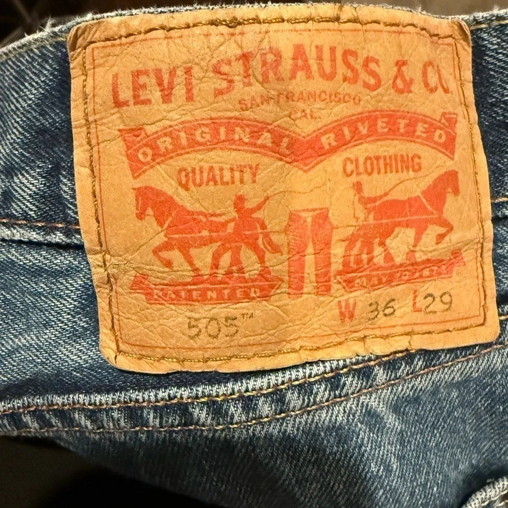 Levi’s Men’s 505 Jeans Medium Wash Straight Size W36 L29 Denim